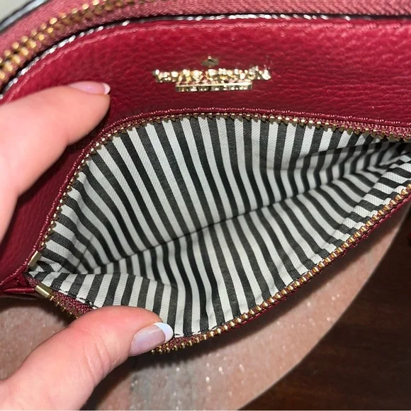 Kate Spade Red Leather Crossbody Purse Gold Hardware - Picture 4 of 11